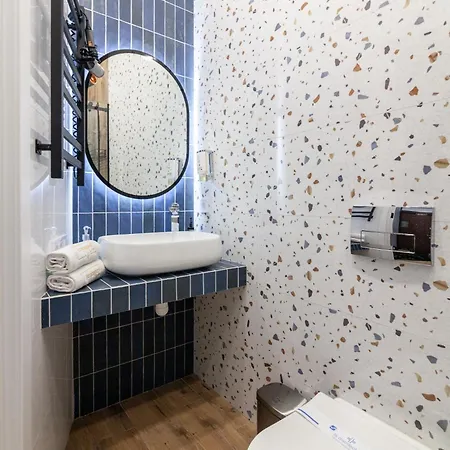 Apartment Avangard Magnus 9 *